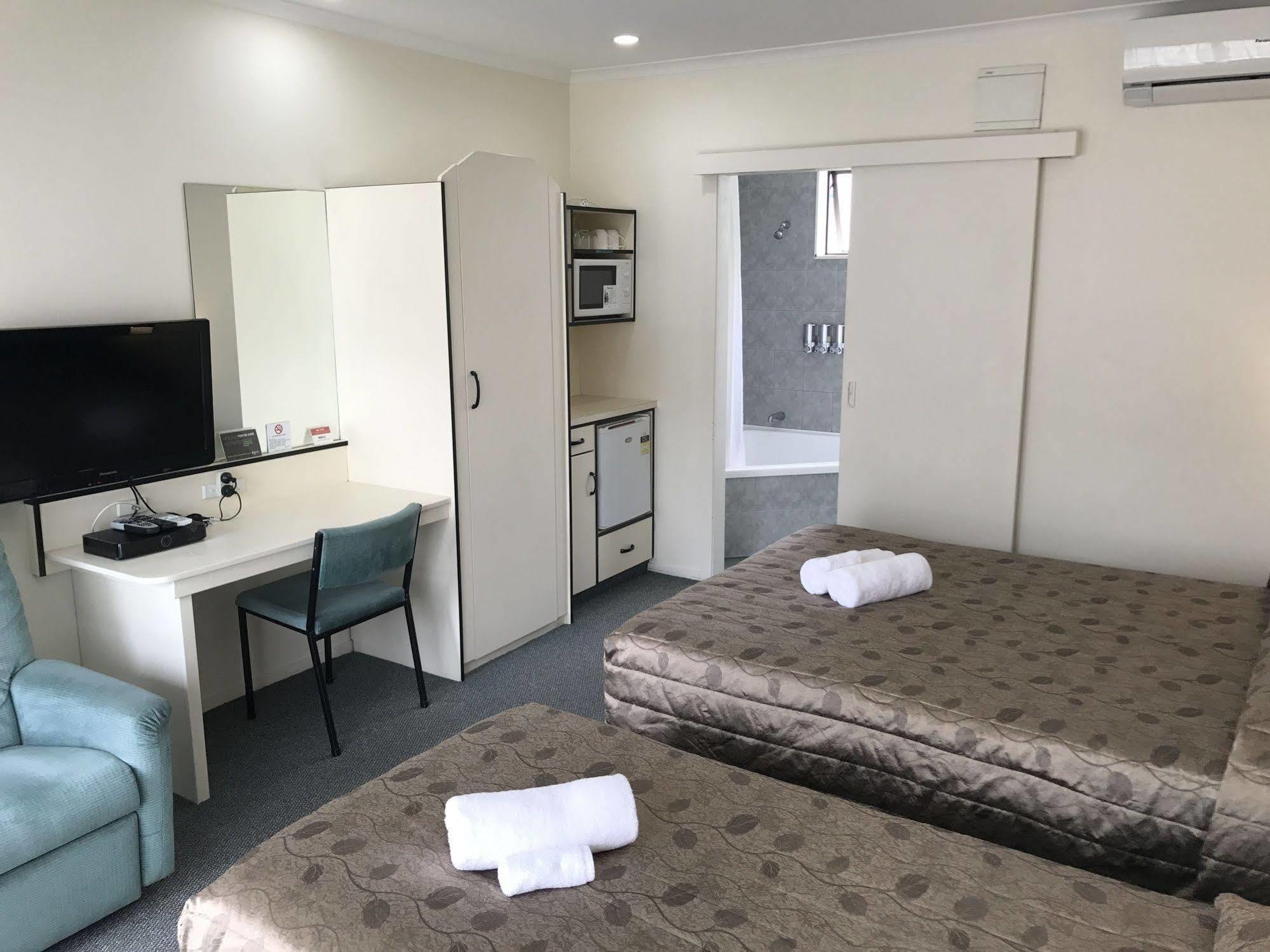 Legends Motel Palmerston North Dış mekan fotoğraf