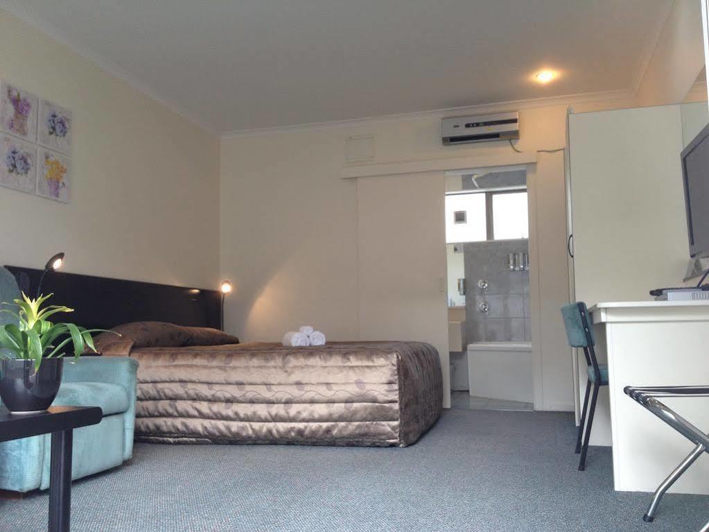 Legends Motel Palmerston North Dış mekan fotoğraf